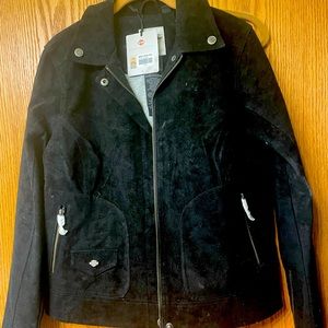 New with tags Harley Davidson Women’s Large Suede Jacket 98566-16VW